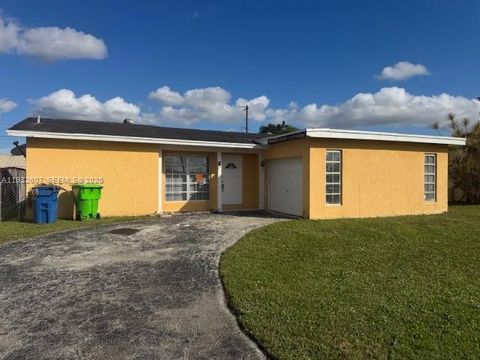 11331 NW 37th Pl Sunrise FL 33323
