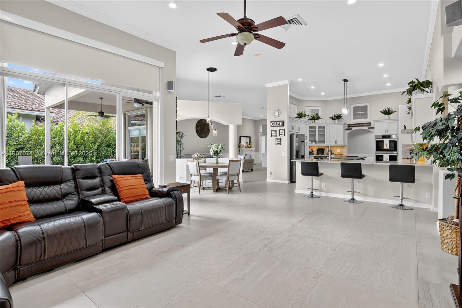 SECTOR 6 EAST - Residential