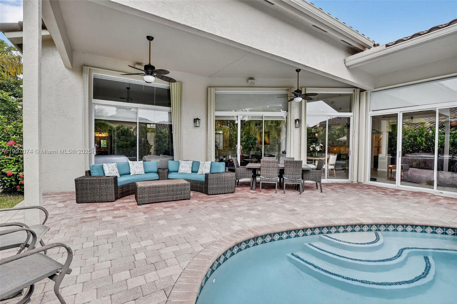 SECTOR 6 EAST - Residential