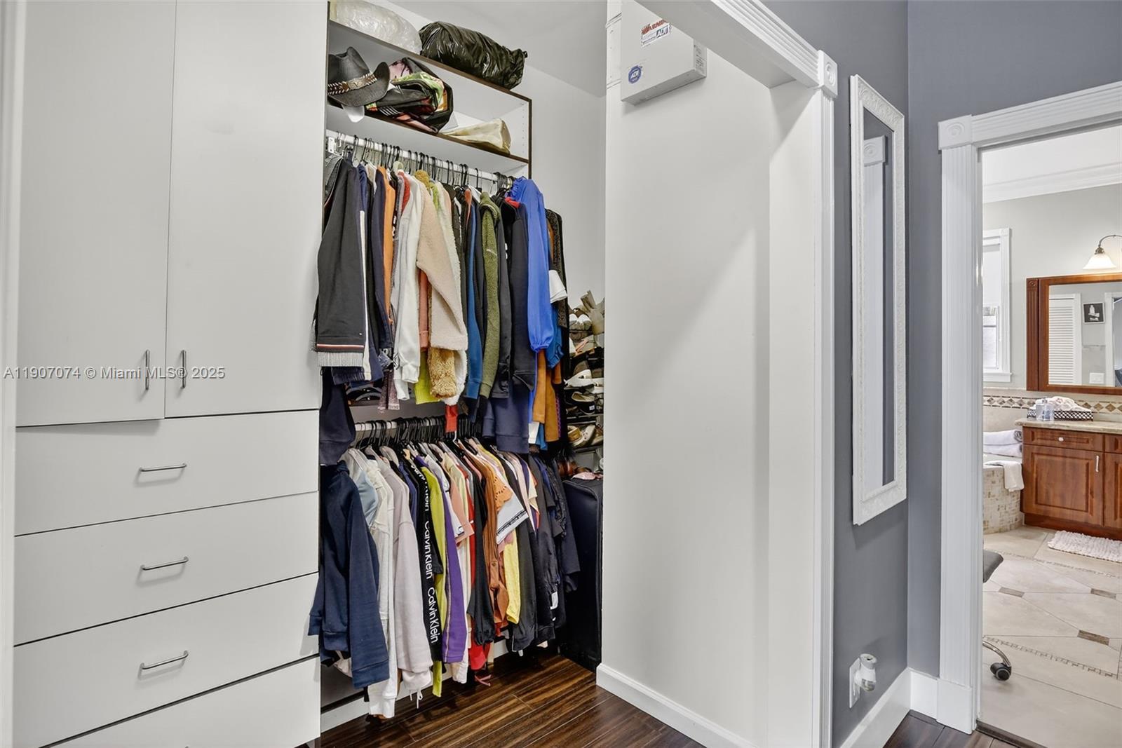 SECTOR 6 EAST - Residential