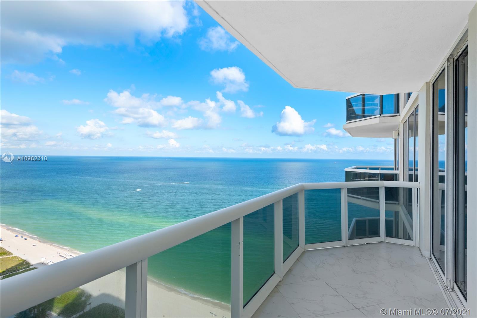 GREEN DIAMOND CONDO - Residential