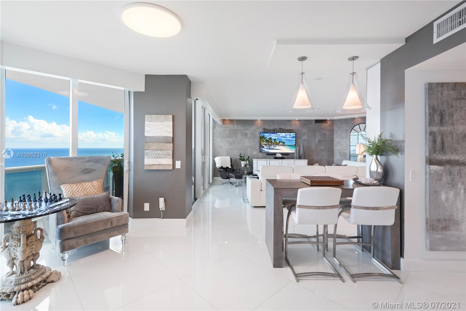 GREEN DIAMOND CONDO - Residential