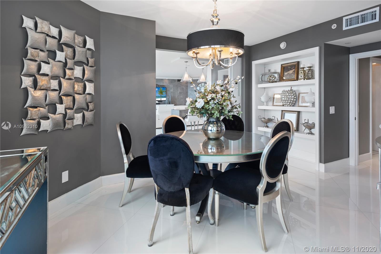 GREEN DIAMOND CONDO - Residential