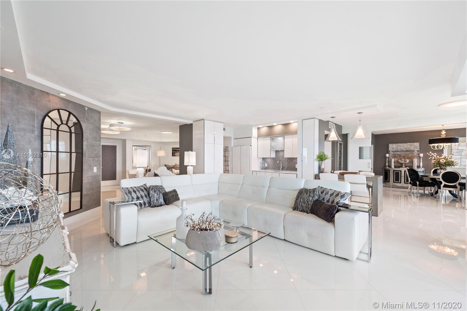 GREEN DIAMOND CONDO - Residential