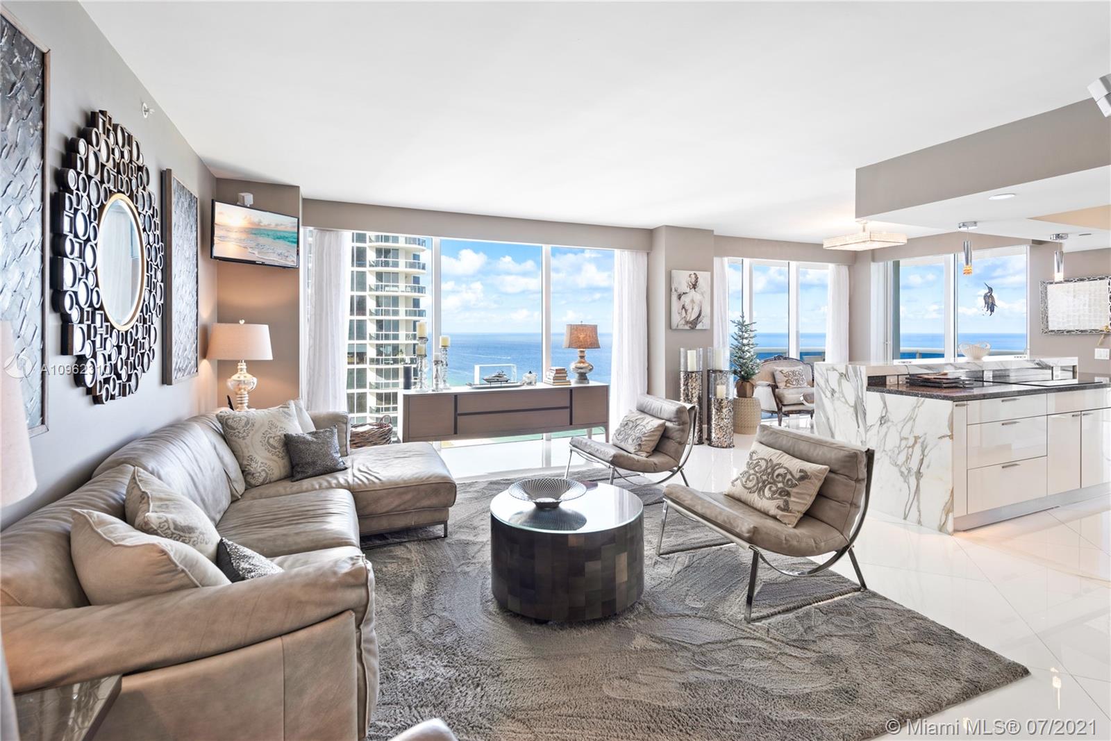 GREEN DIAMOND CONDO - Residential