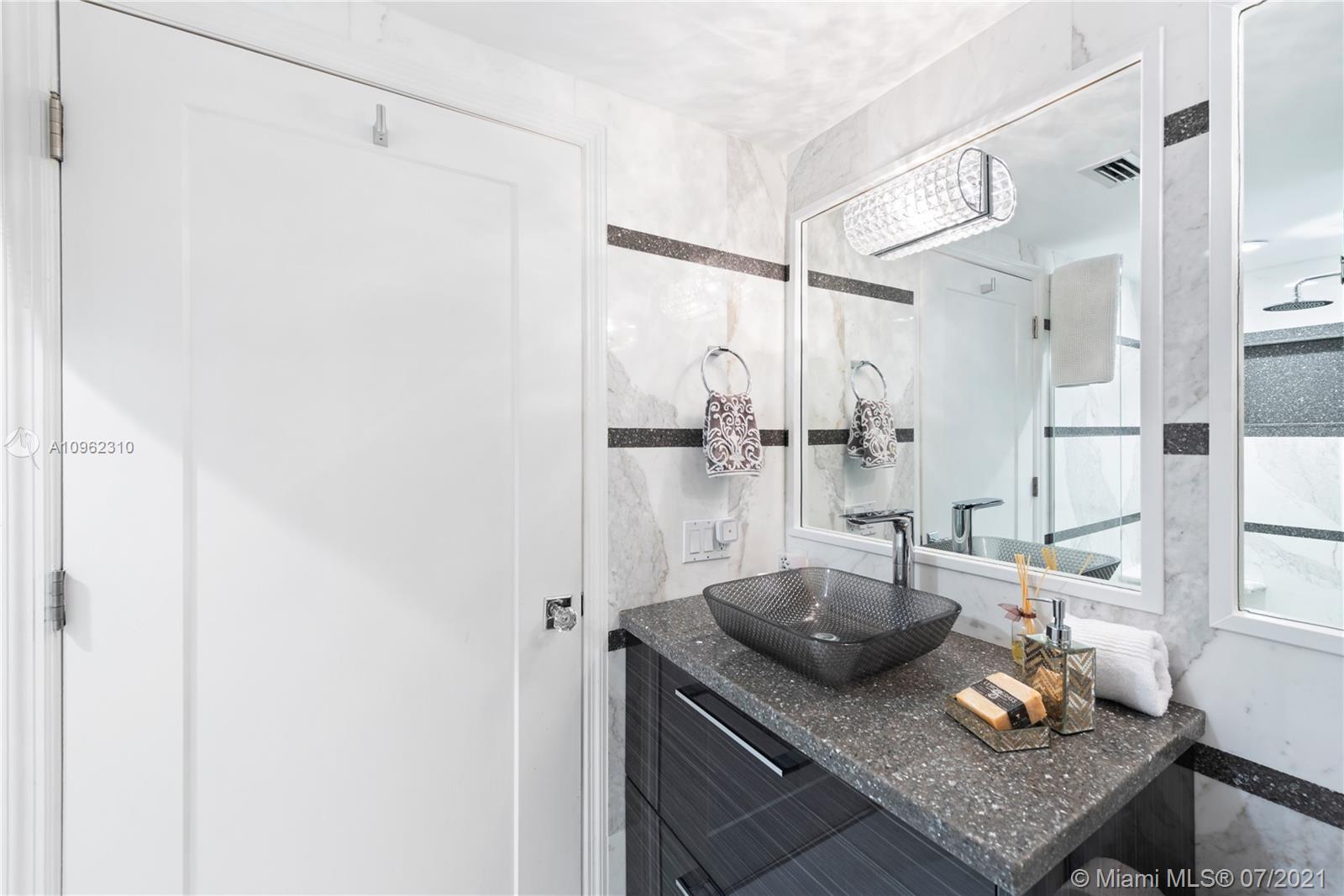 GREEN DIAMOND CONDO - Residential