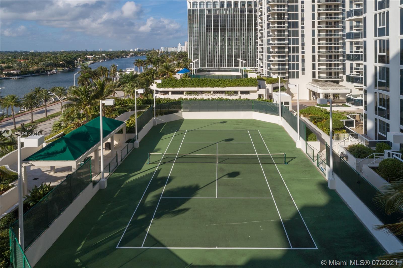 GREEN DIAMOND CONDO - Residential