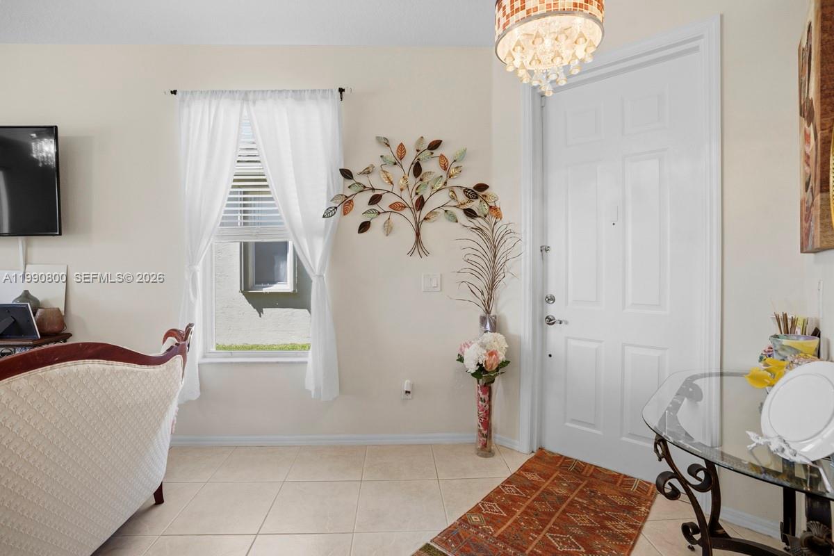 LAKEFOREST POINTE - Residential