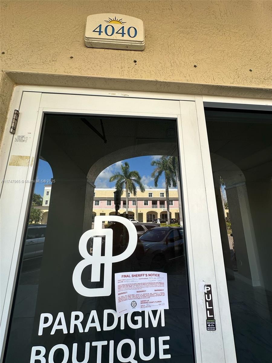 LOCATION LOCATION LOCATION.....Great frontage to 690, with a high vehicle affluence. This beautiful ShoppingCenter has captivated the area. Vivid colors that attract customers with a fresh look. . 2 Months security Deposit1st Month in advance. + Sales Tax