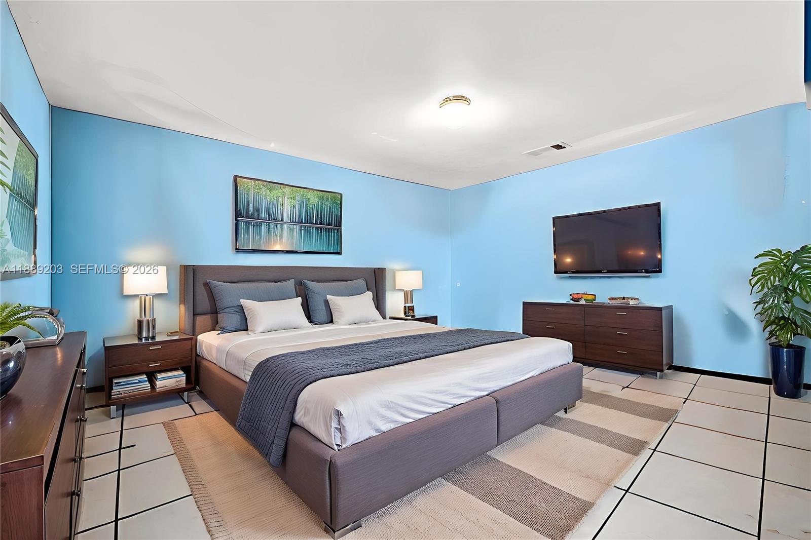 MC FADDENS - Residential