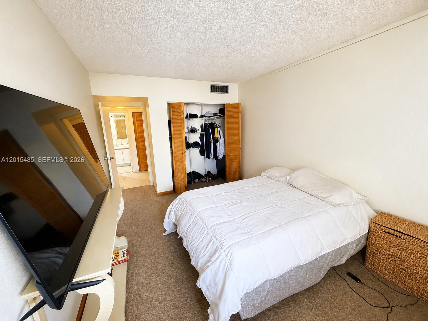 BONAVISTA CONDO - Residential
