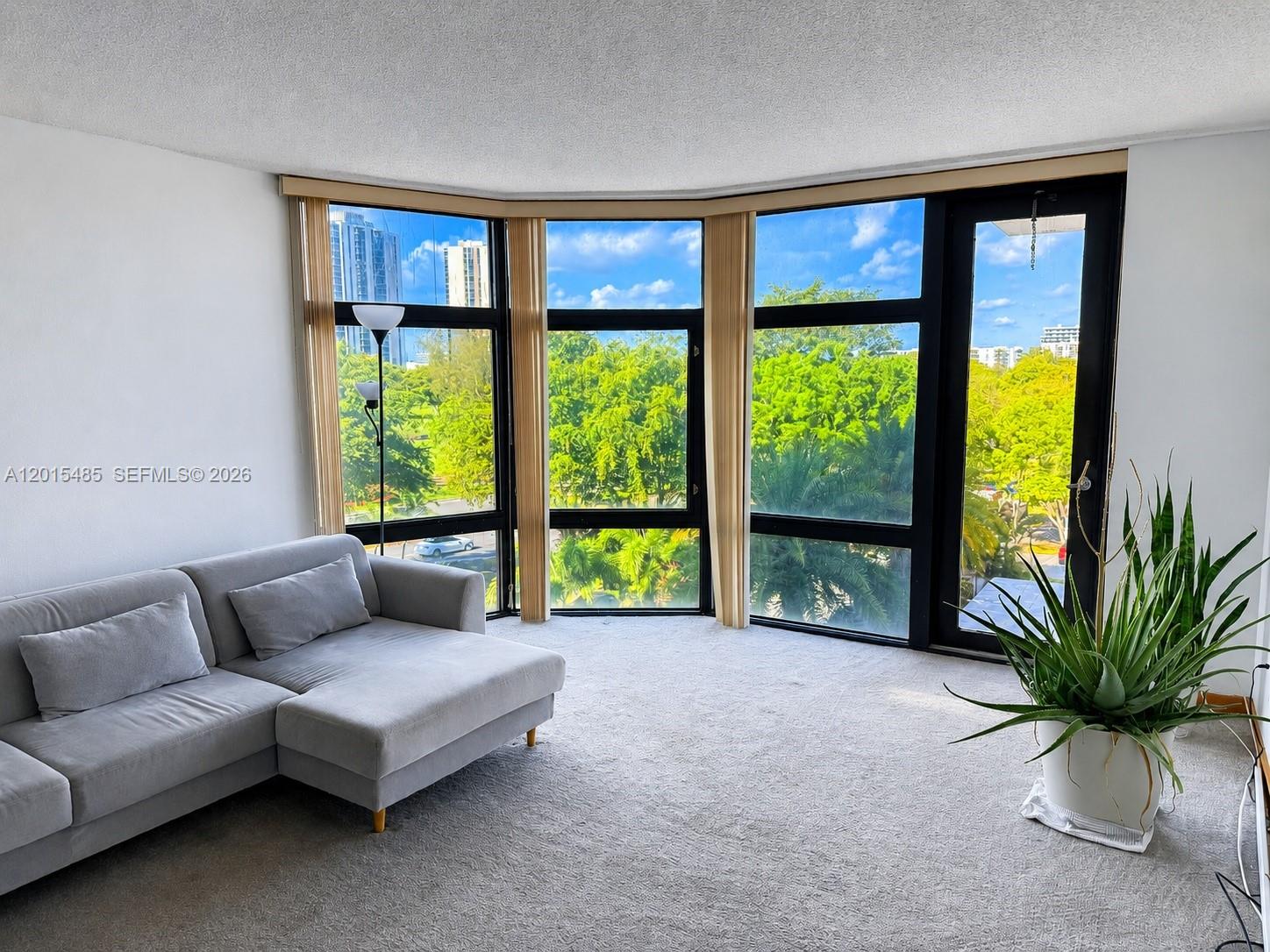 3375 N Country Club Dr 407