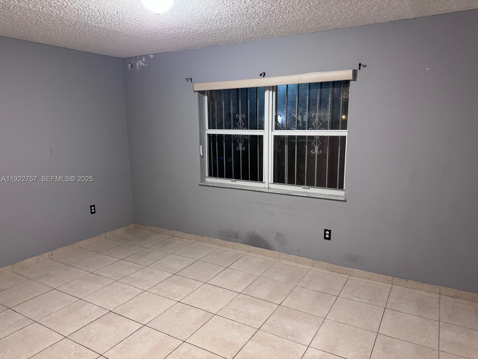 FERN ISLE GARDENS CONDO - Residential Lease