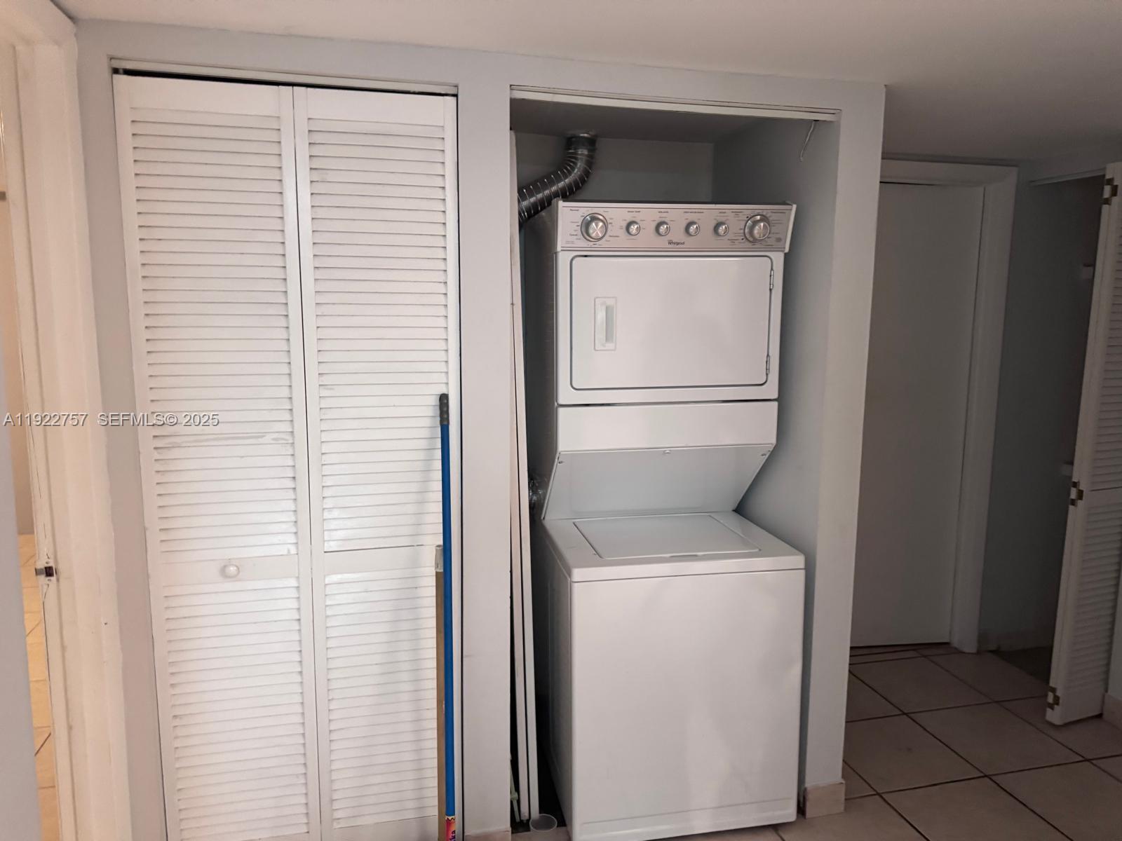 FERN ISLE GARDENS CONDO - Residential Lease