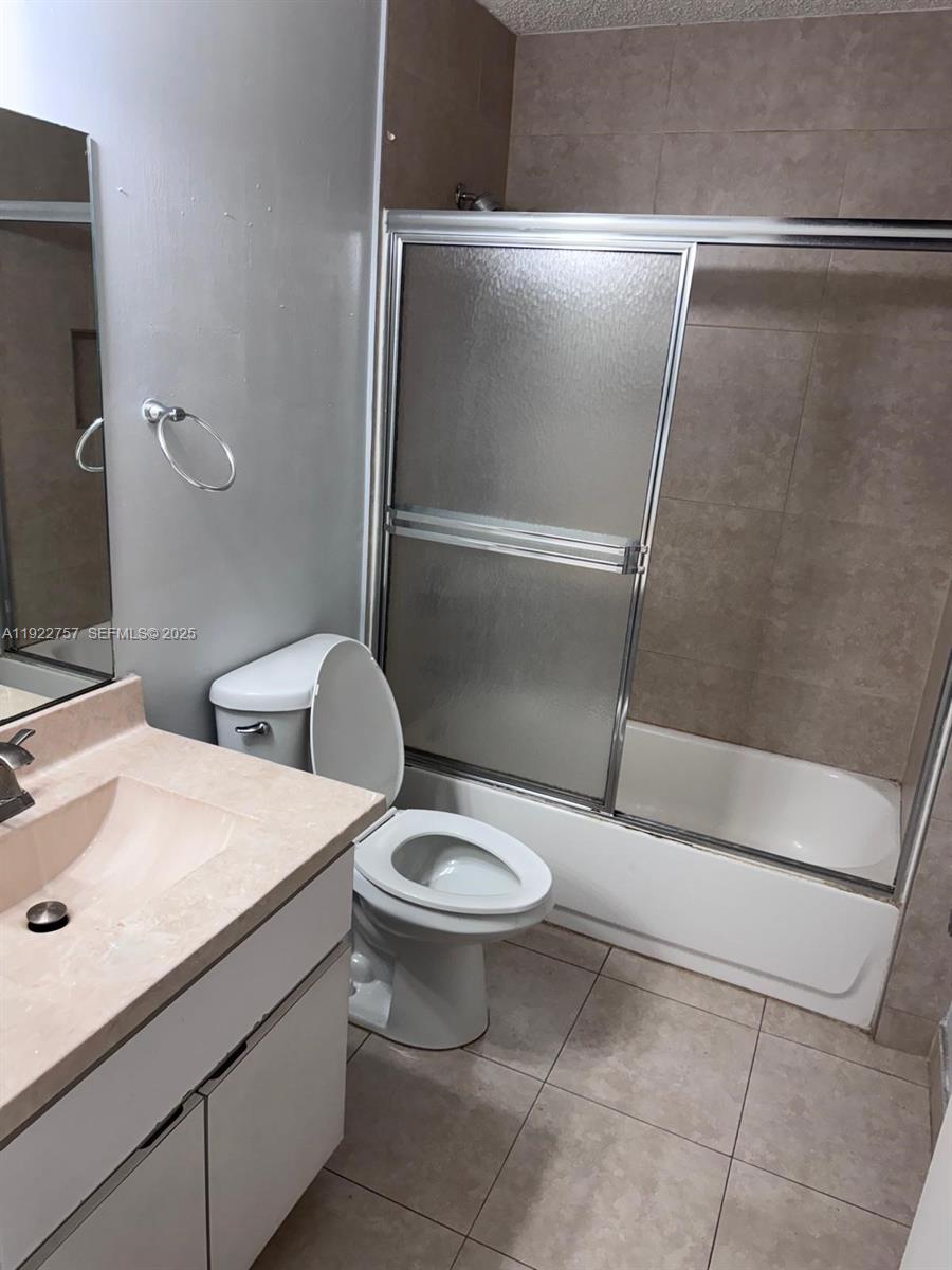 FERN ISLE GARDENS CONDO - Residential Lease