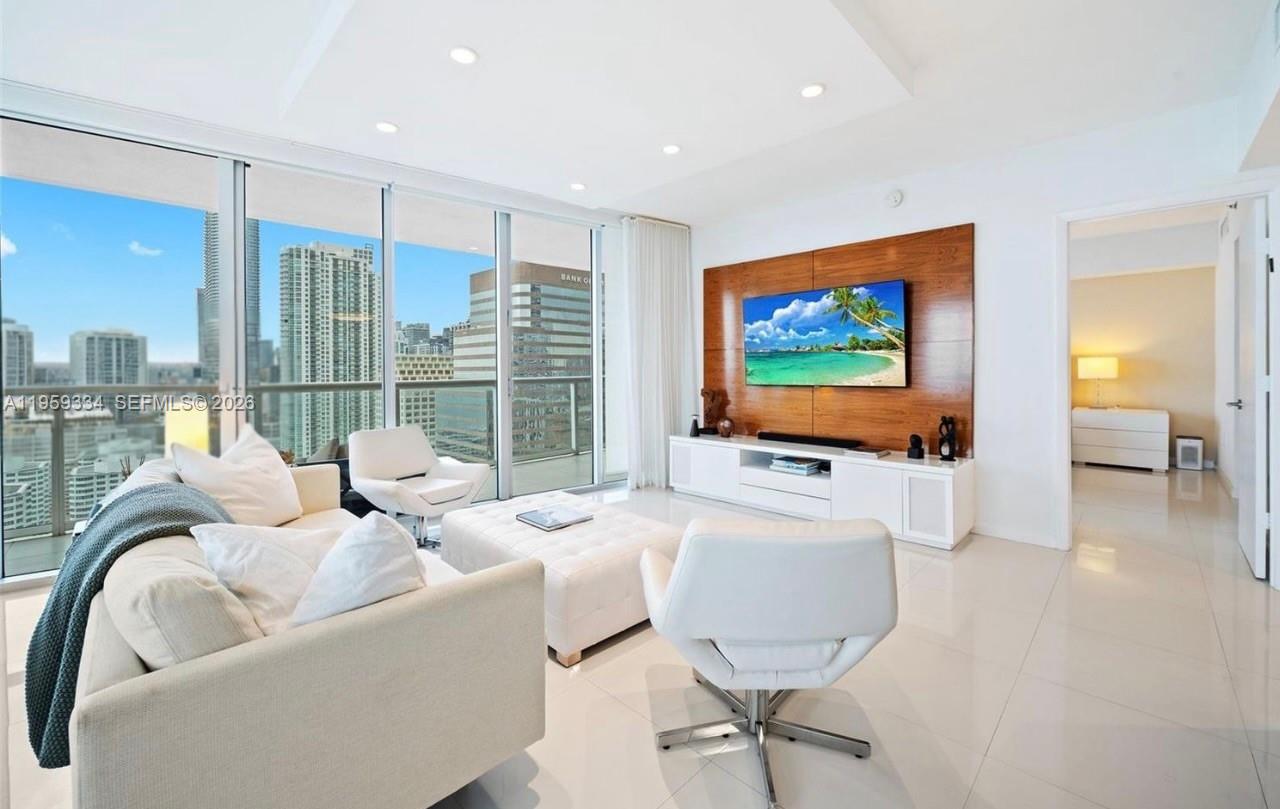 ICON BRICKELL NO TWO - Residential Lease