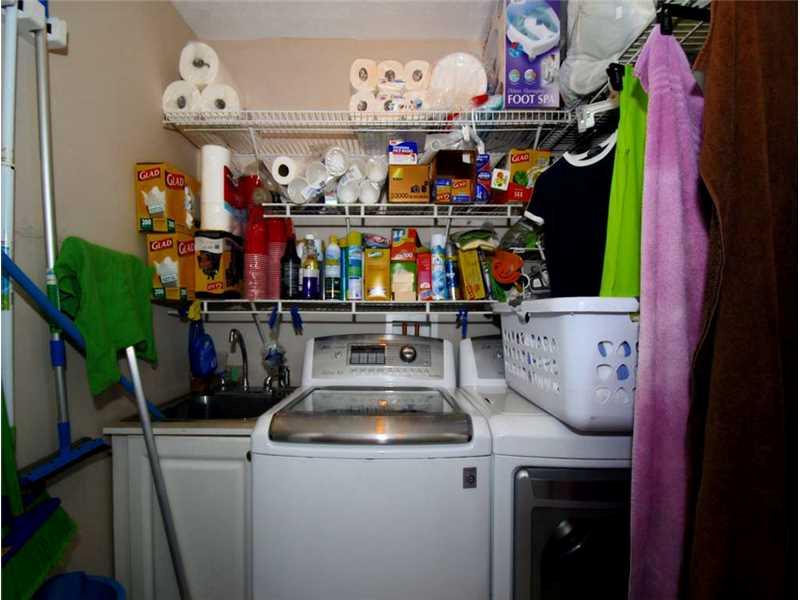 WESTWOOD LAKES - Residential Lease