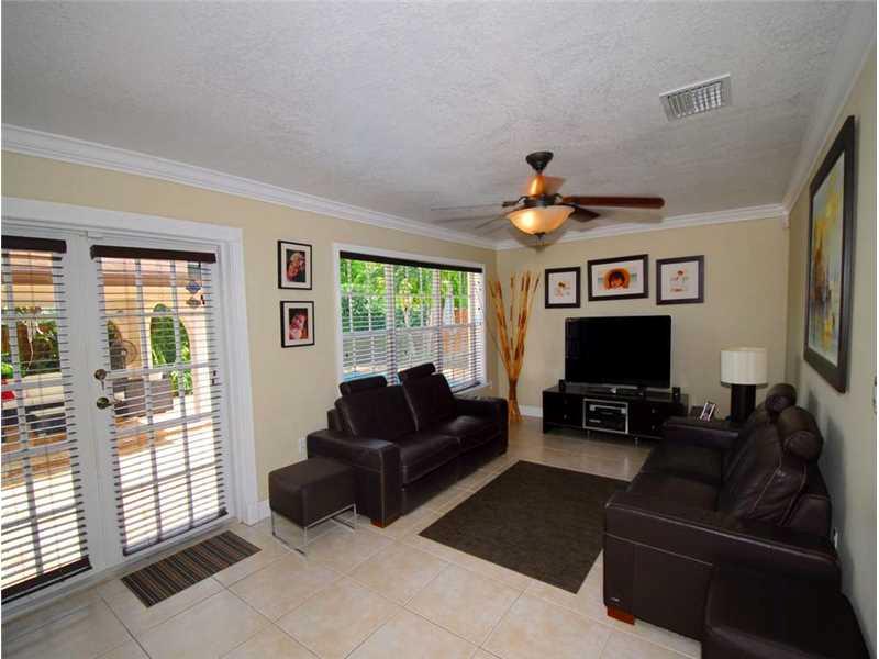 WESTWOOD LAKES - Residential Lease