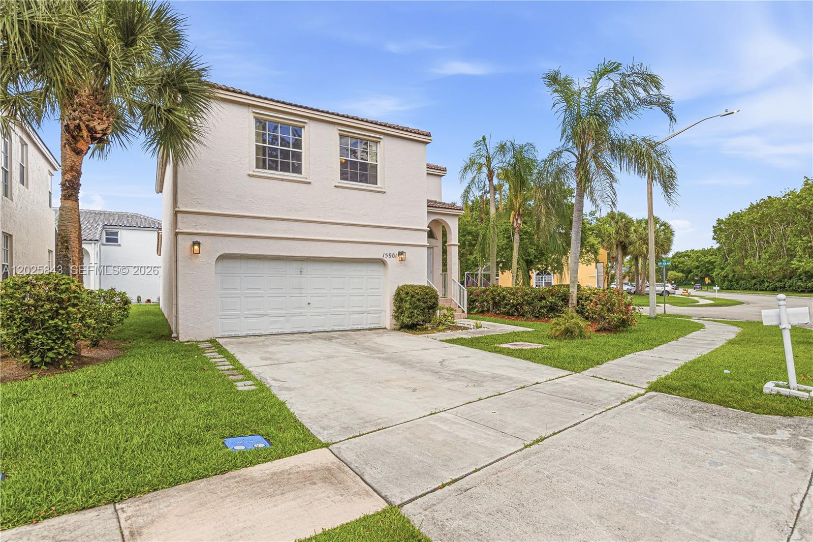 15901 NW 5th St