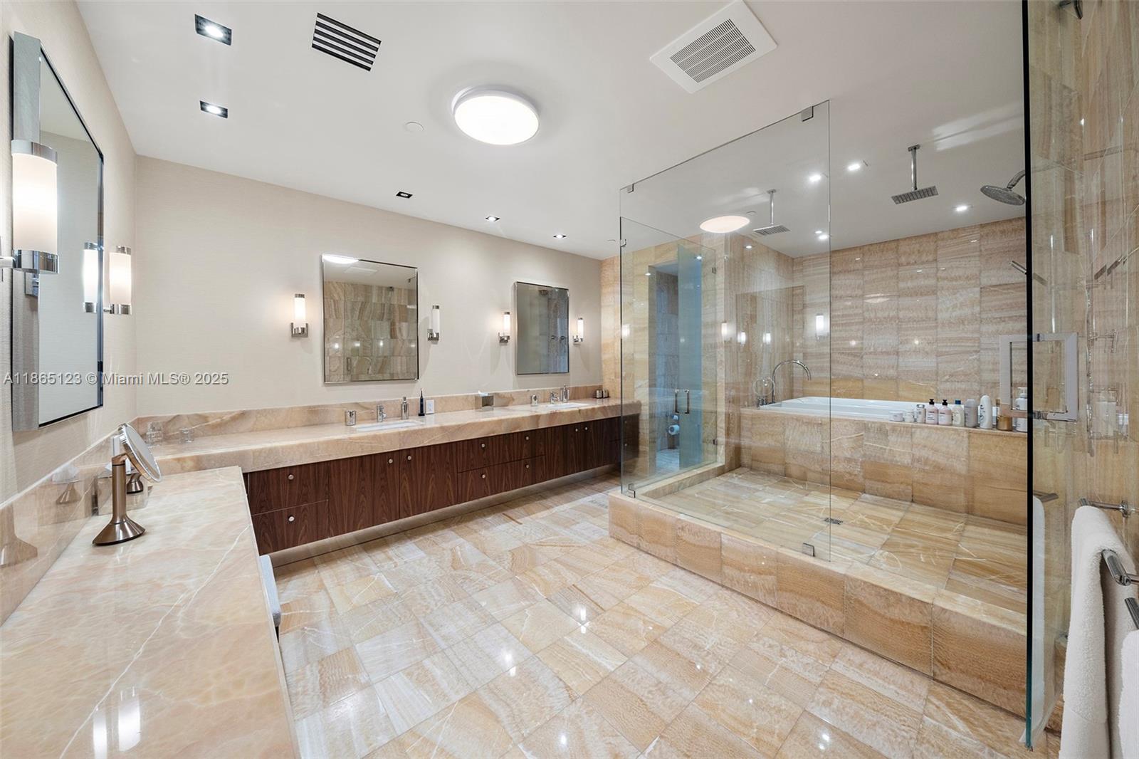 St Regis Bal Harbour - Residential