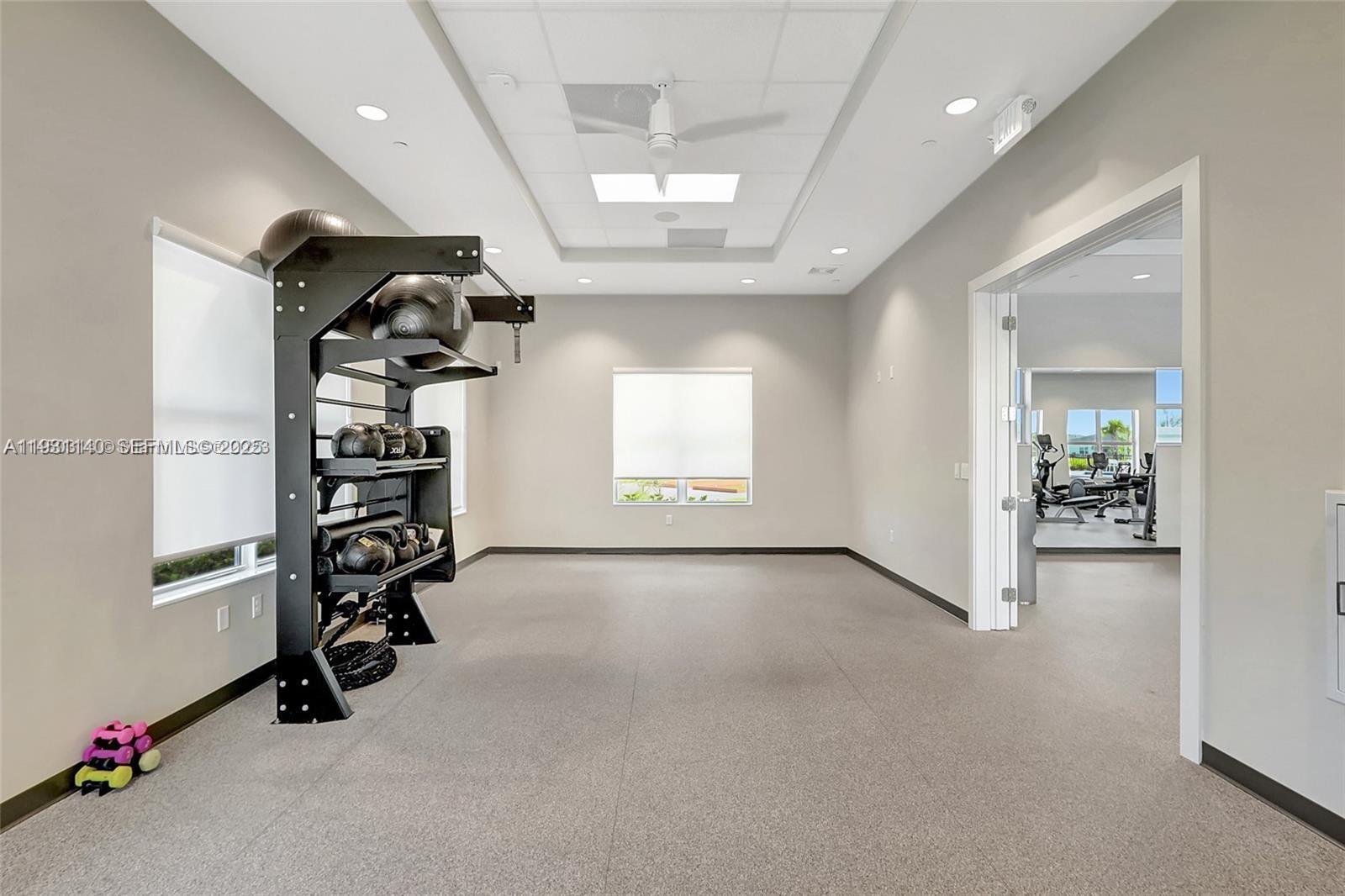 VERANDA PRESERVE WEST PHA - Residential Lease