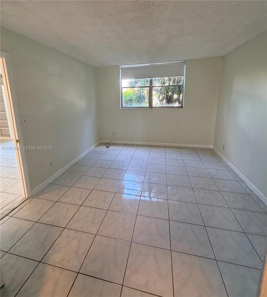 DANIANS SOUTH CONDO - Residential