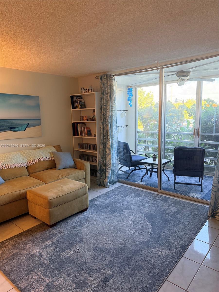 501 E Dania Beach Blvd 5-1B