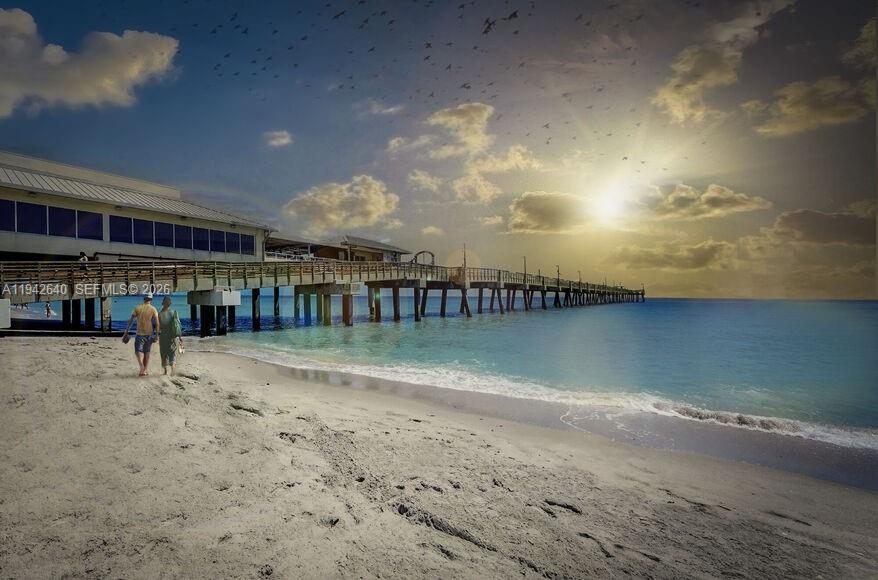 DANIANS SOUTH CONDO - Residential