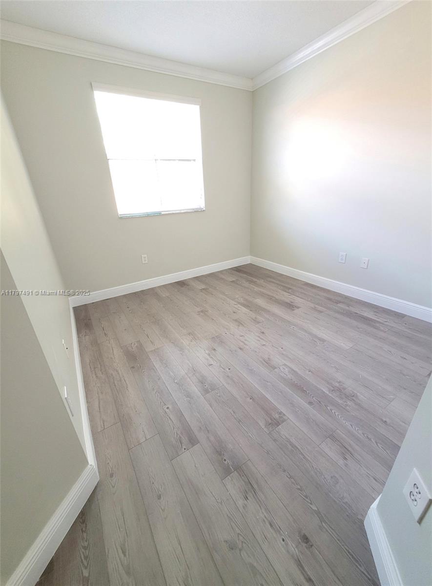 VILLA VIZCAYA CONDO - Residential