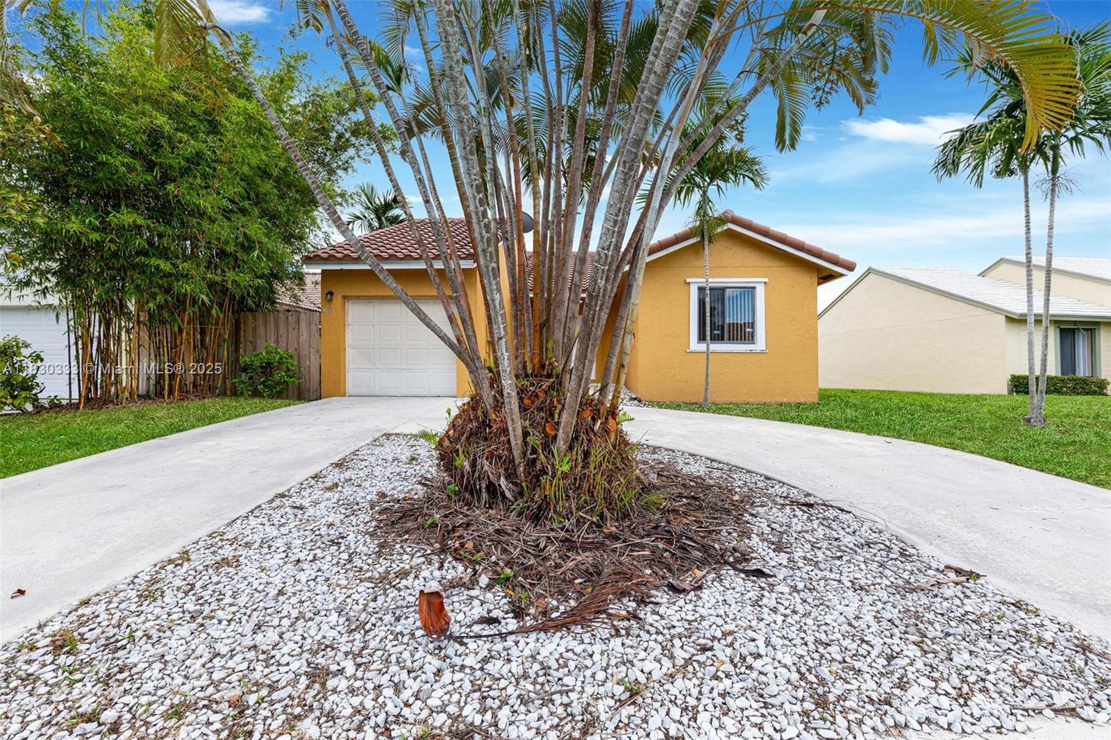 6280 Country Fair Cir