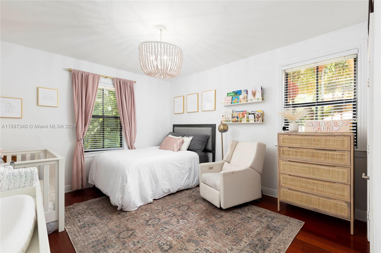 SUNSHINE VISTAS - Residential