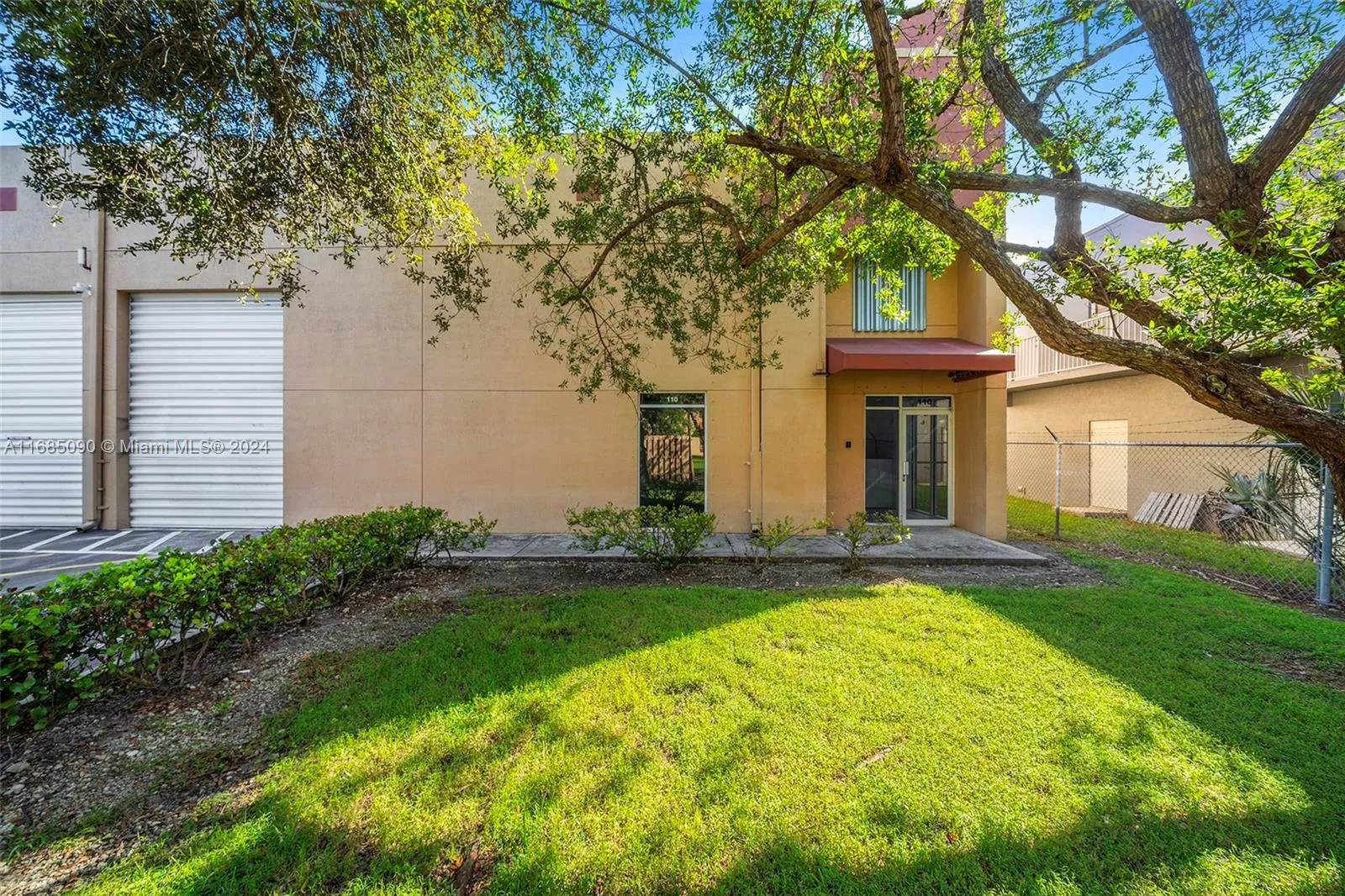 Miami, Florida 33186, United States, ,Residential,Pending,35778