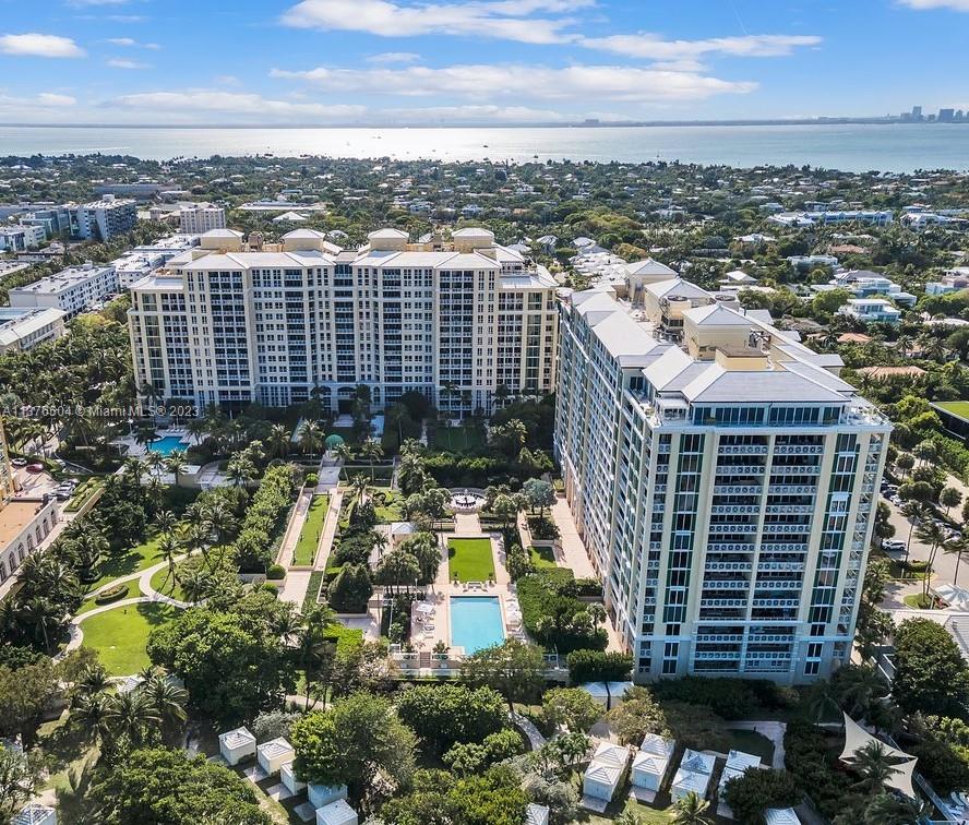 GRAND BAY TOWER CONDO - Residential