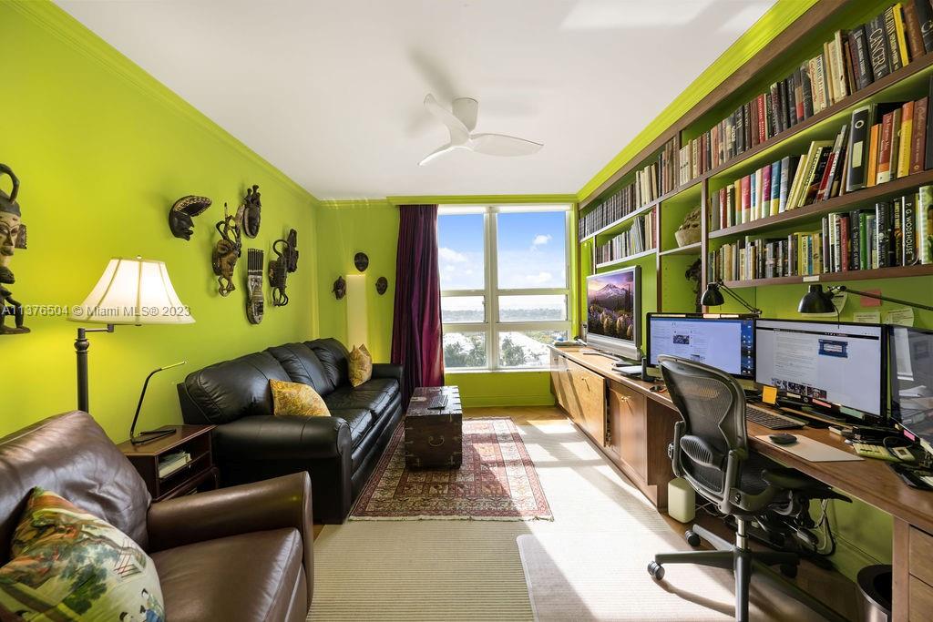 GRAND BAY TOWER CONDO - Residential