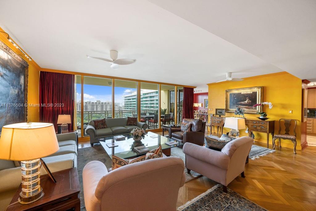 GRAND BAY TOWER CONDO - Residential