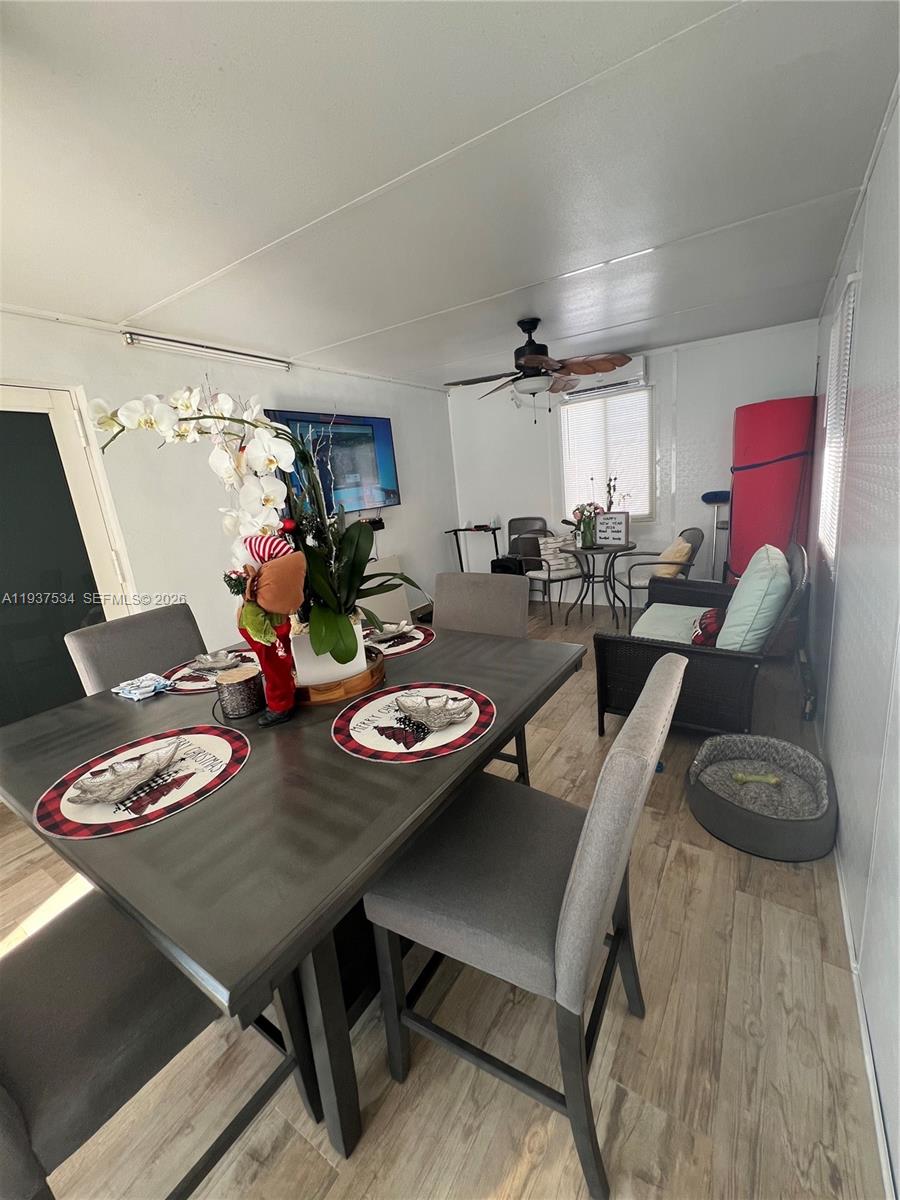 SUN-TAN VILLAGE SEC 2 - Residential