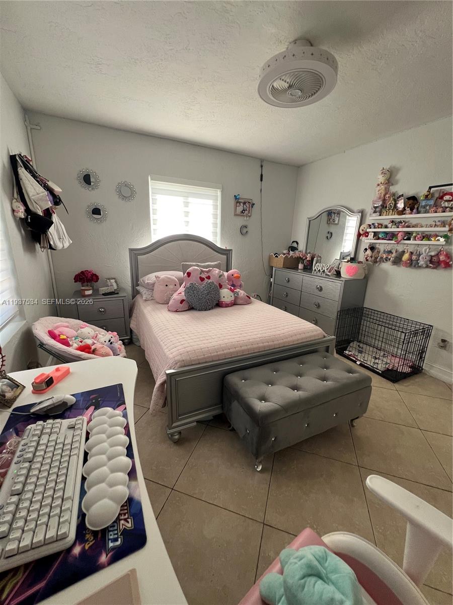 SUN-TAN VILLAGE SEC 2 - Residential