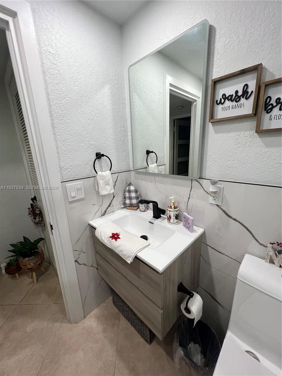 SUN-TAN VILLAGE SEC 2 - Residential