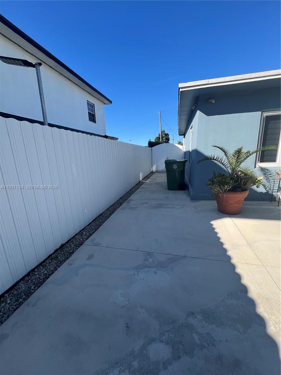 SUN-TAN VILLAGE SEC 2 - Residential