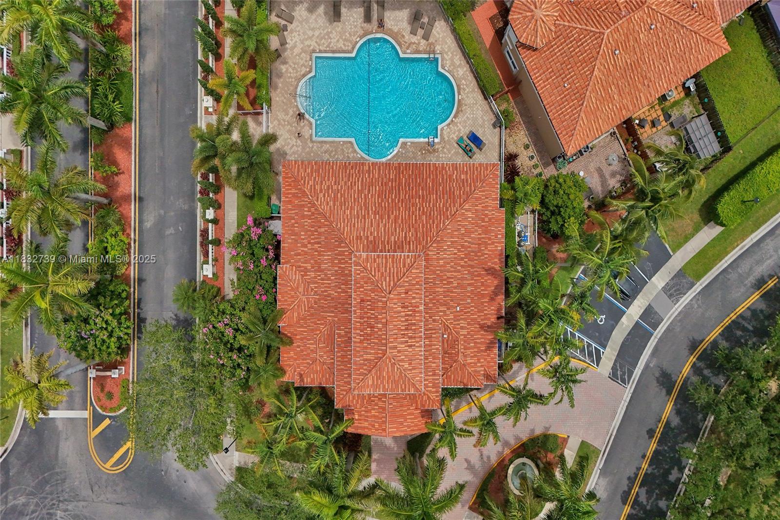 BELLAGIO AT VIZCAYA - Residential