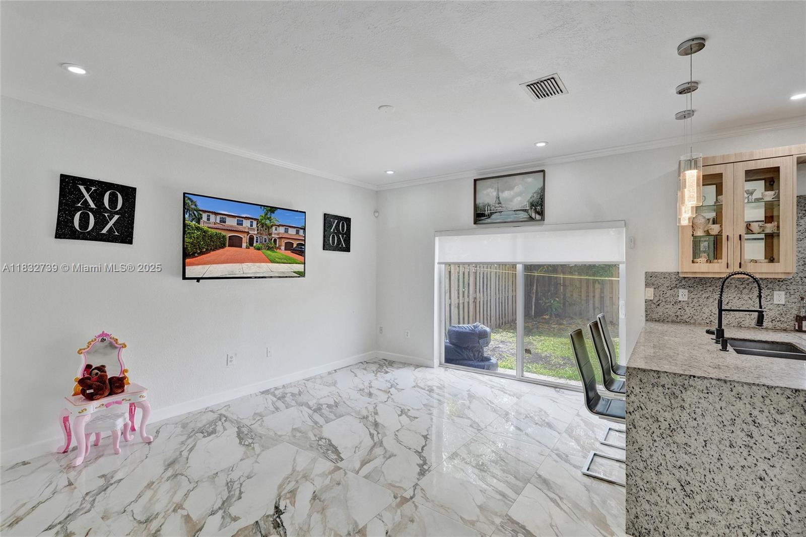 BELLAGIO AT VIZCAYA - Residential