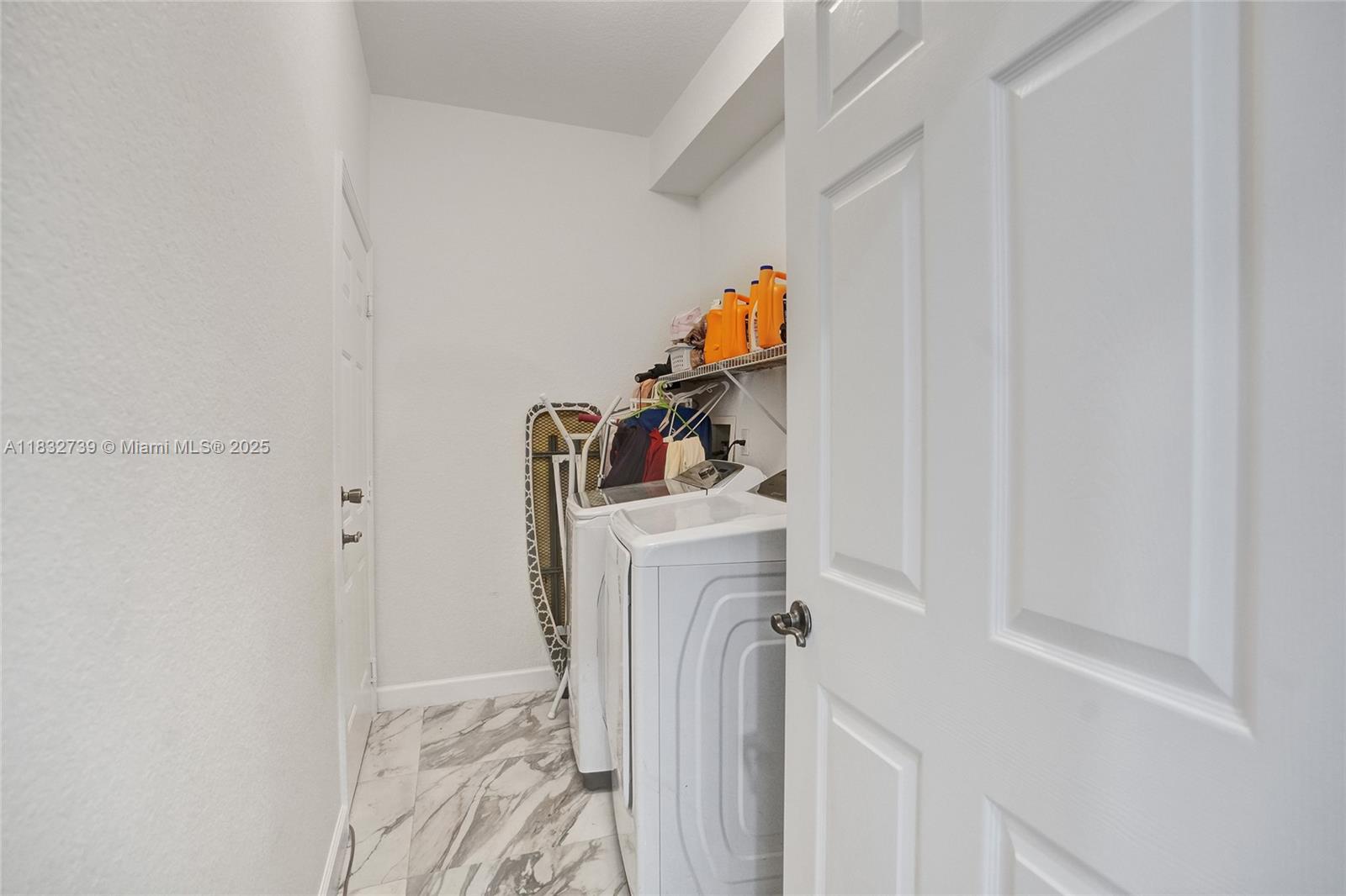 BELLAGIO AT VIZCAYA - Residential