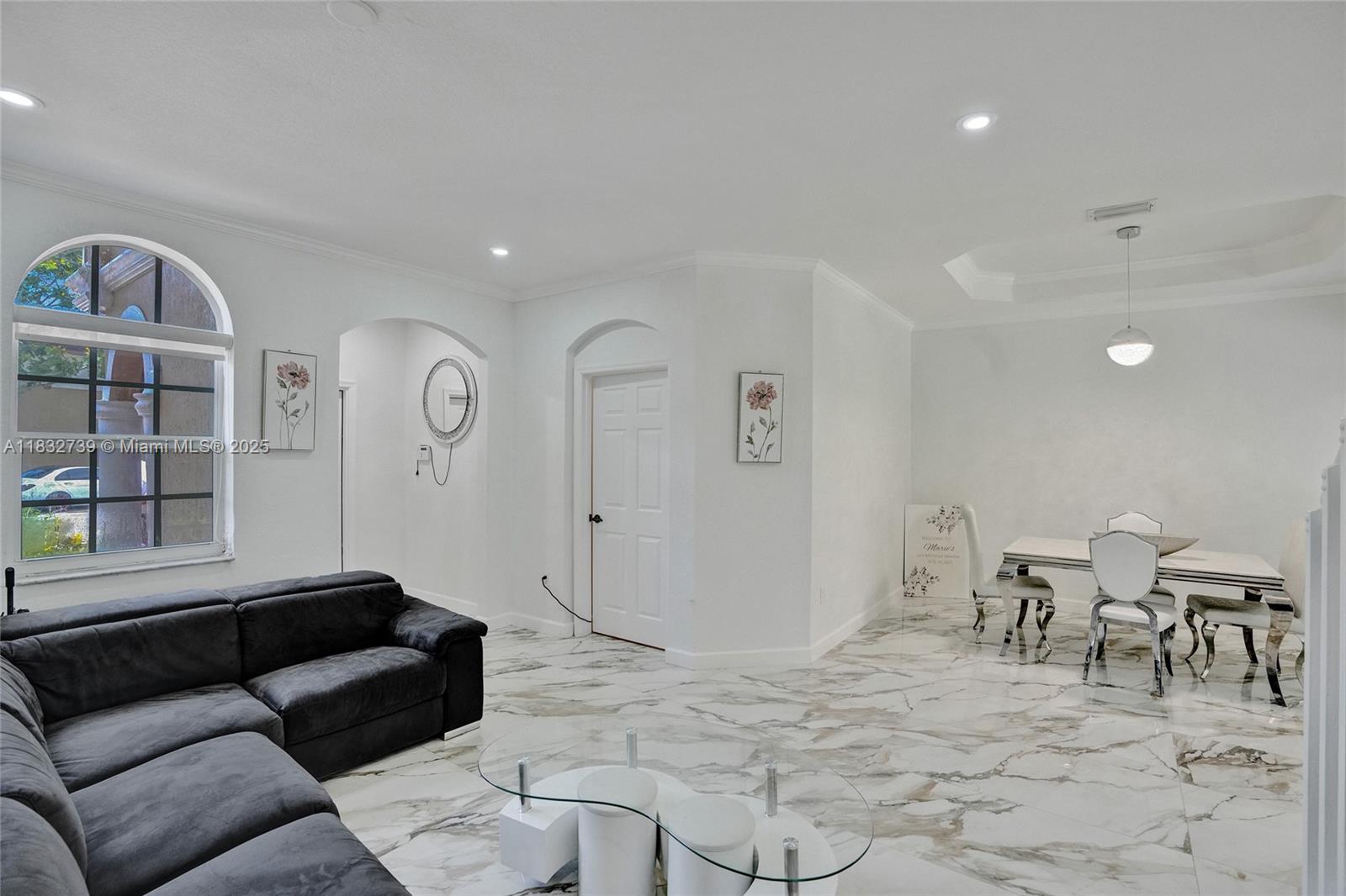 BELLAGIO AT VIZCAYA - Residential