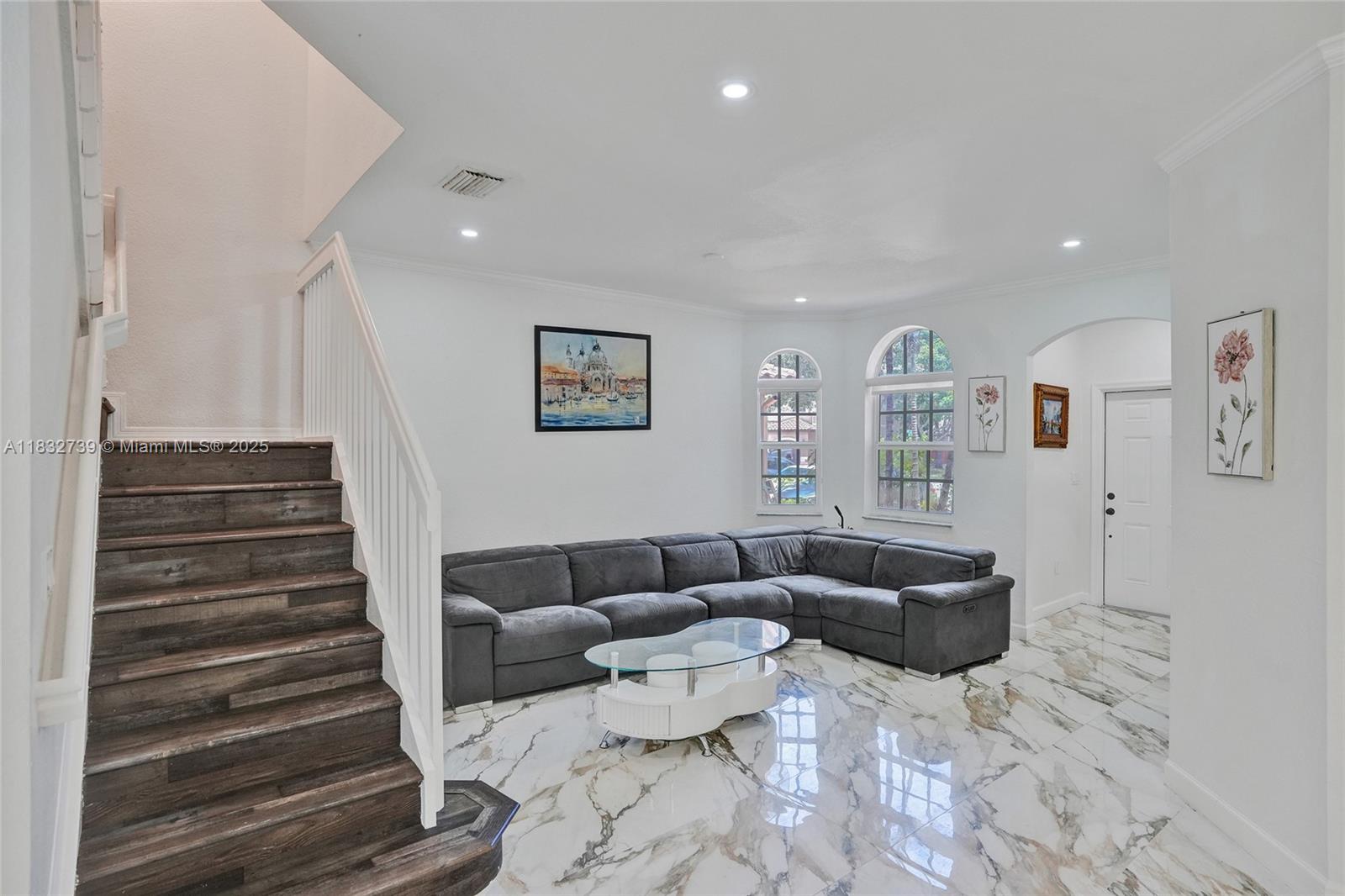 BELLAGIO AT VIZCAYA - Residential