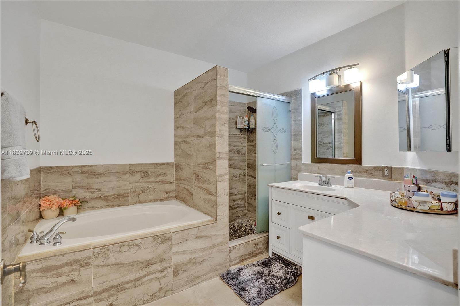 BELLAGIO AT VIZCAYA - Residential