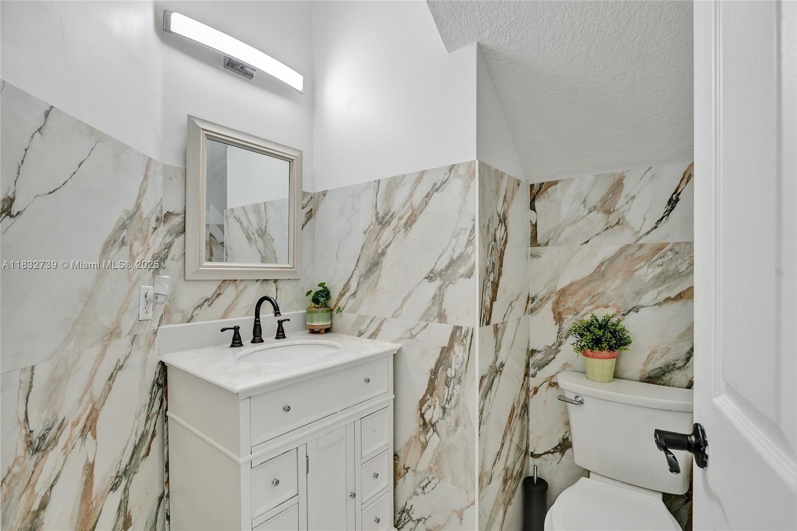 BELLAGIO AT VIZCAYA - Residential