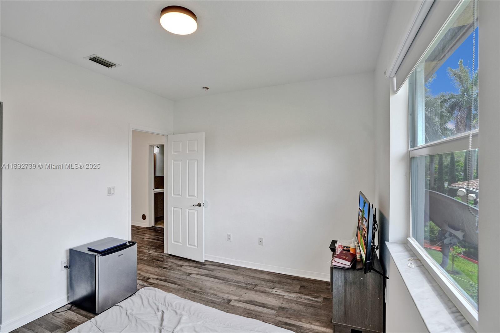 BELLAGIO AT VIZCAYA - Residential