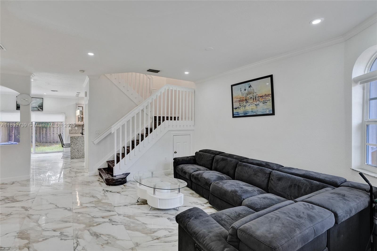 BELLAGIO AT VIZCAYA - Residential