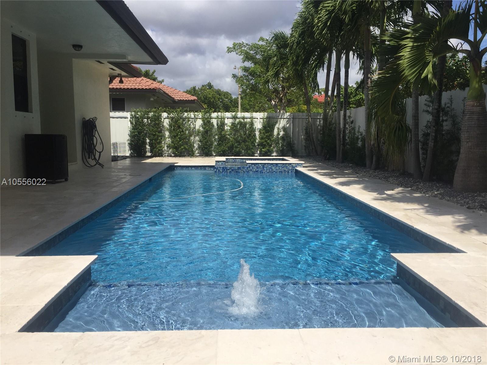 SOTO MANSIONS - Residential