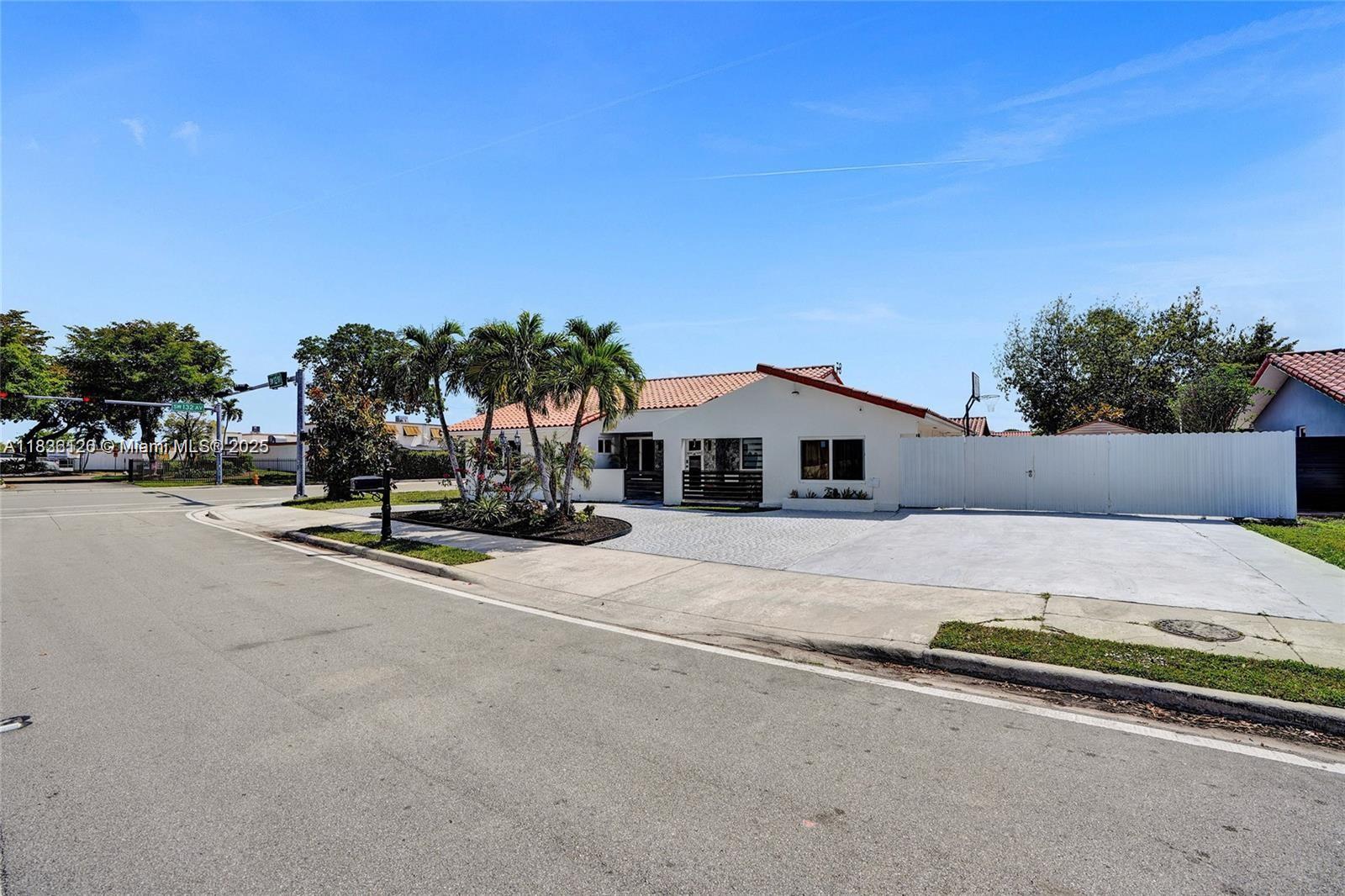 13200 SW 12th St